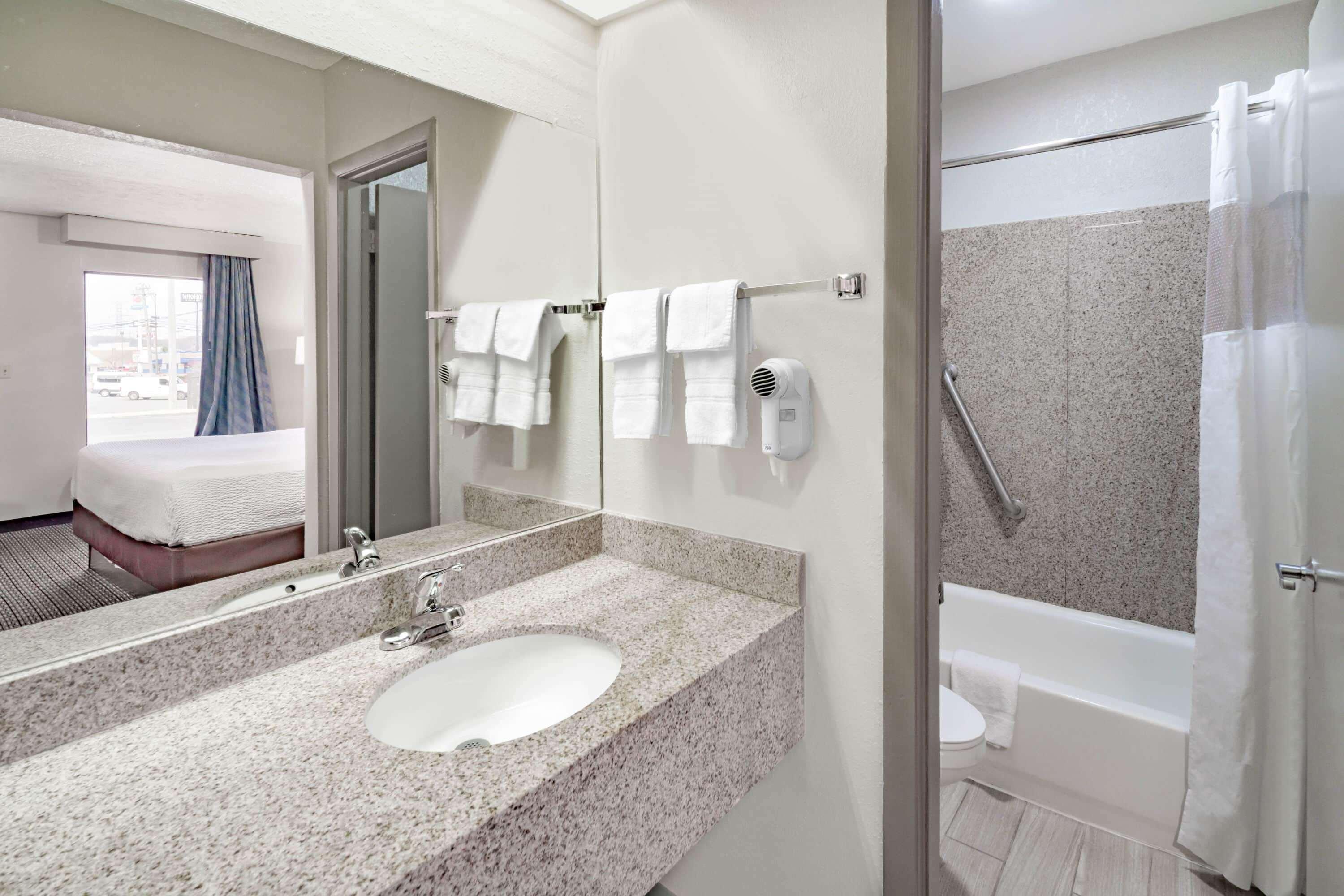 Days Inn By Wyndham Cookeville Εξωτερικό φωτογραφία